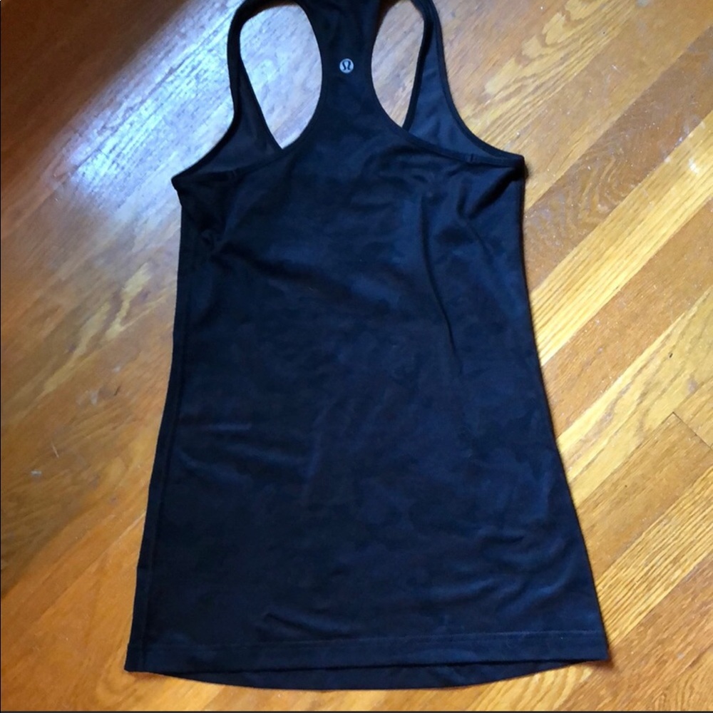 Lululemon tank in camo color-size 8